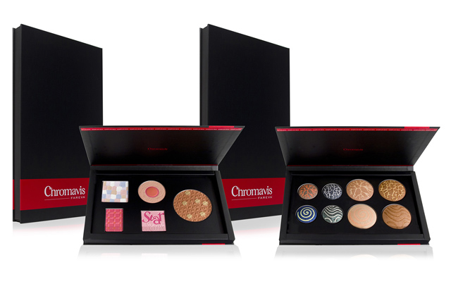 Chromavis presents its new makeup collections using the exclusive presentation boxes made by Mktg Industry. The "FXI" Collection reproduces an emblematic environment where each item combines technology and creativity. All this has been possible thanks to the work of ChromaFXI