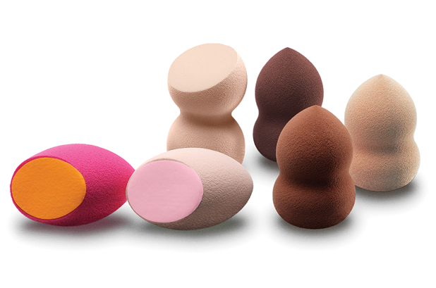 Qosmedix is pleased to introduce new styles and colors to its best-selling blending sponge collection. The new additions include a range of nude shades to allow users to match the sponge with their foundation colors. Available shades include Light (Part # 20248)