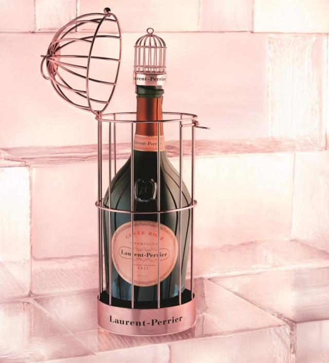 Para abrigar o icônico Cuvée Rosé Laurent-Perrier