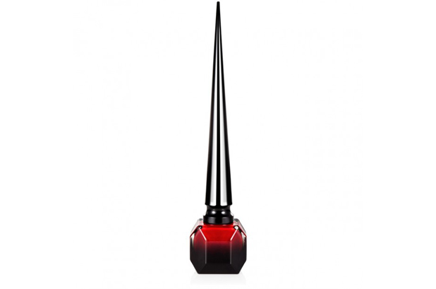 The Qualipac division created the complex and striking nail polish cap from Christian Louboutin and the glass division from Pochet