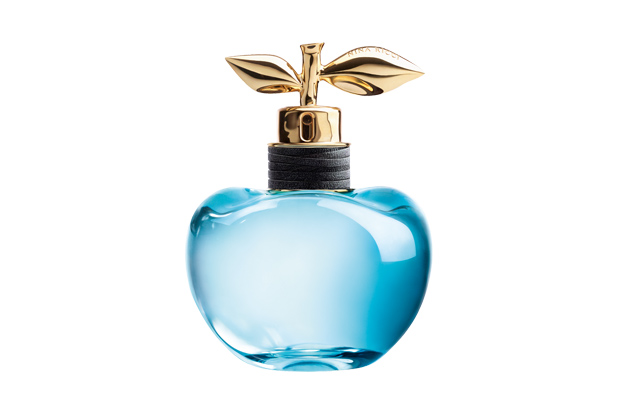 The design of the bottle of the new Nina Ricci perfume is inspired by a classic haute couture clutch