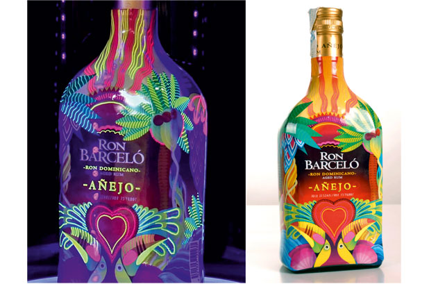 Ovelar has made and printed the sleeve of Ron Barceló Añejo .