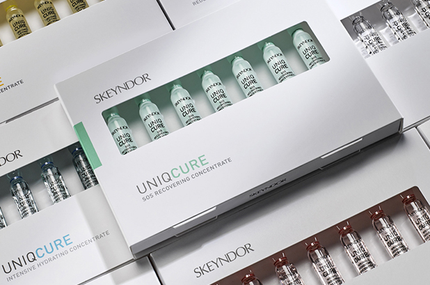 Garrofé – Design & Packaging Atelier hat die Verpackung für die neue Uniqcure-Linie von Skeyndor entworfen.
