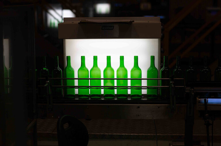 Vidrala y su filial Encirc crean un prototipo de botella de vidrio sostenible