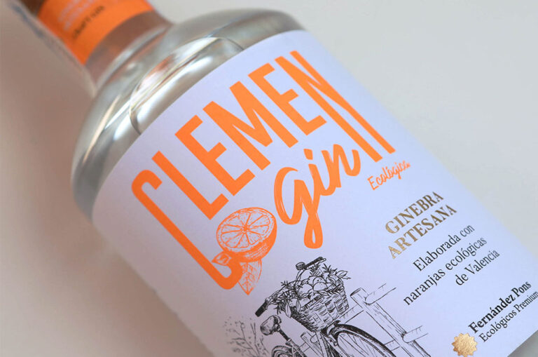 Meteorito Estudio crea el packaging de Clemen Gin