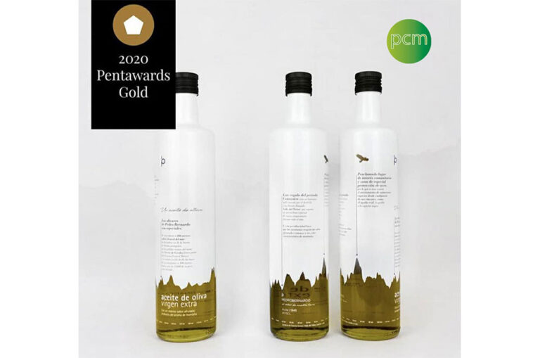 PCM decora um design premiado com Pentawards de ouro