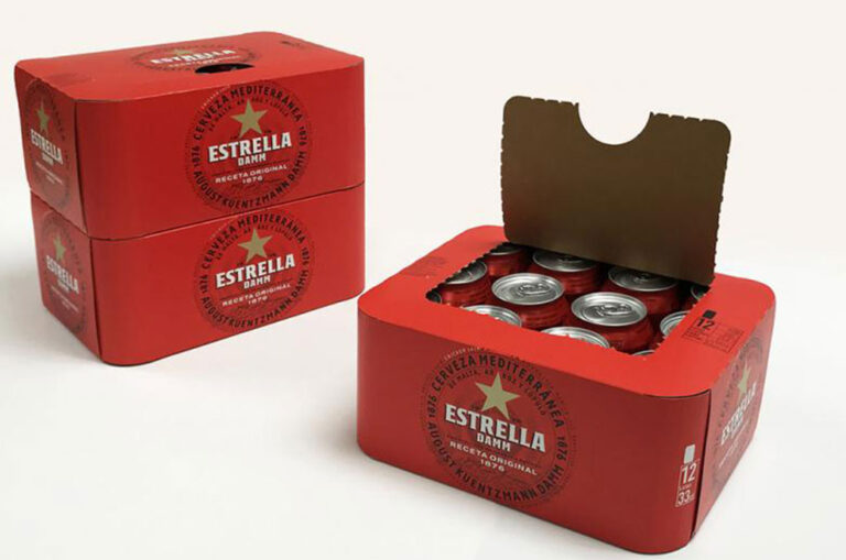 A pack of Estrella Damm and a POS display of Mumm, the best of the Liderpack 2021 Awards