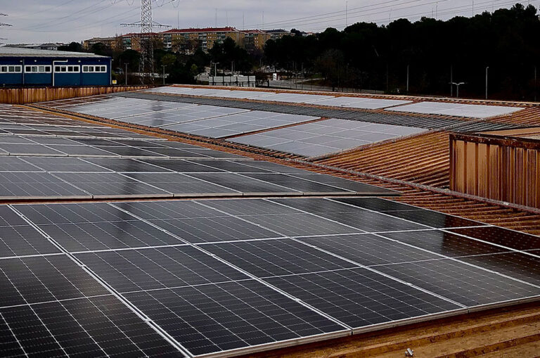 Cideyeg invests in the installation of 1.000 photovoltaic panels in its factory in Terrassa