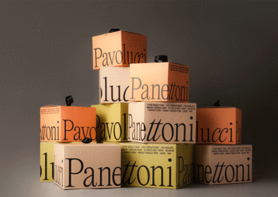 Requena Office surprises with the packaging of Panettoni Pavolucci
