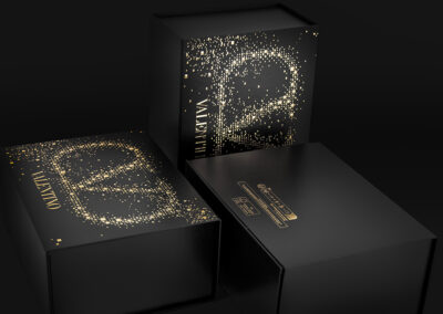 Valentino доверяет производство своих подарочных коробок для электронной коммерции Rissmann