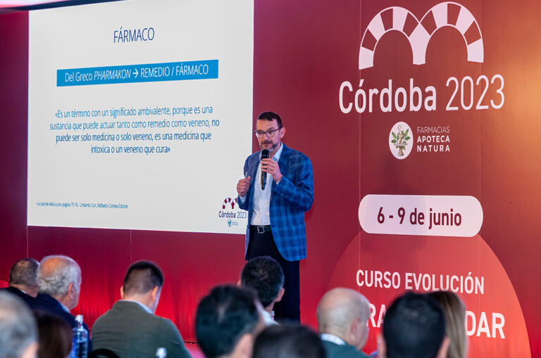 Curing and caring: annual meeting of Apoteca Natura Pharmacies